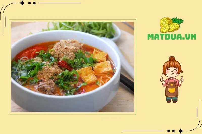 Quán bún riêu cua đối diện trường mầm non Hoa Sen