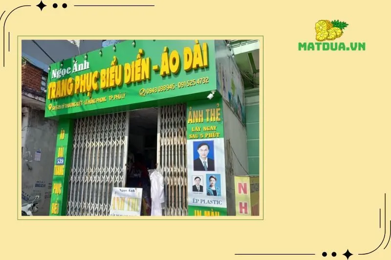 Trang phục biểu diễn - Áo dài Ngọc Ánh