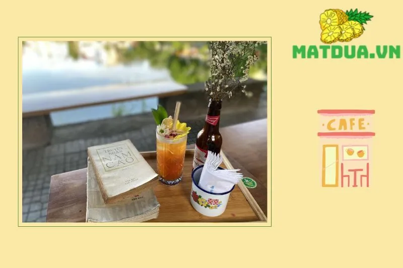 Vintage 1994 Cafe
